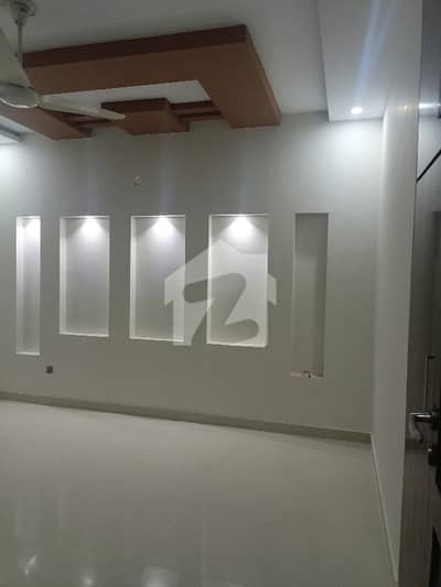 Nashamen E Iqbal 10 Marla Upper Portion Available For Rent