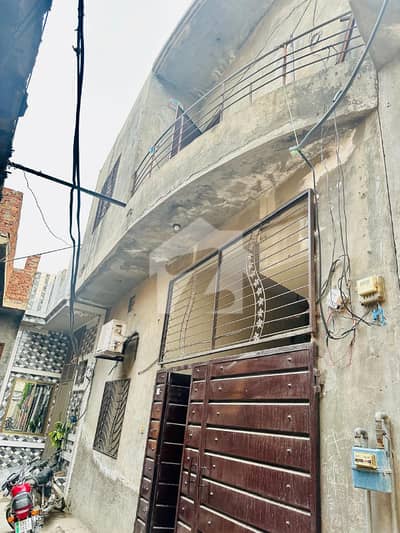 سلامت پورہ لاہور میں 5 کمروں کا 5 مرلہ مکان 1.5 کروڑ میں برائے فروخت۔