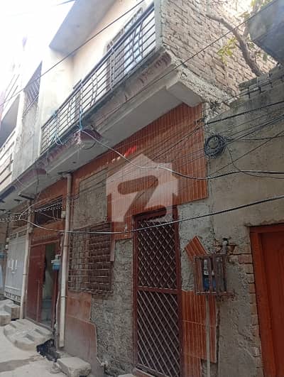 ڈھوک سیداں راولپنڈی میں 6 کمروں کا 3 مرلہ مکان 68.0 لاکھ میں برائے فروخت۔