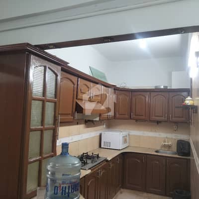 پی ای سی ایچ ایس بلاک 2 پی ای سی ایچ ایس,جمشید ٹاؤن,کراچی میں 2 کمروں کا 4 مرلہ فلیٹ 90.0 ہزار میں کرایہ پر دستیاب ہے۔