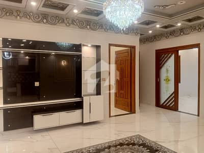 Gulshan Iqbal Block 5 Brand New House For Sale Portion With Roof Contact