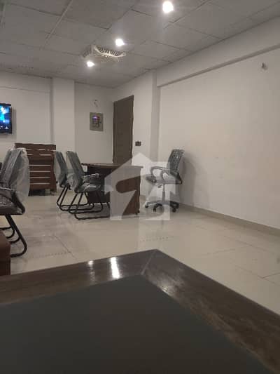 المرتضی کمرشل ایریا ڈی ایچ اے فیز 8,ڈی ایچ اے ڈیفینس,کراچی میں 3 مرلہ دفتر 1.7 کروڑ میں برائے فروخت۔