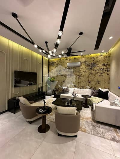 10 Marla Fully Furnished Luxury Lower Portion Available For Rent Bahria Town Lahore