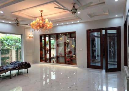 Bahria Town - Sector C House Sized 5 Marla Is Available