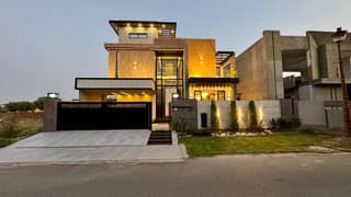 1 Kanal Brand New House Avaliable For Sale In Lake City