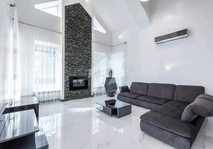 In Bahria Town - Johar Block 1000 Square Feet Flat For sale