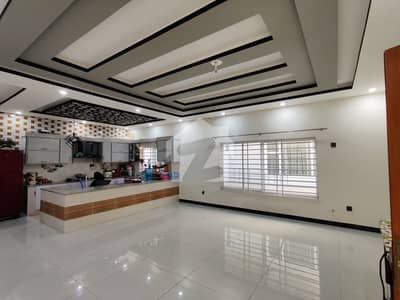 8 Marla Portion For Rent