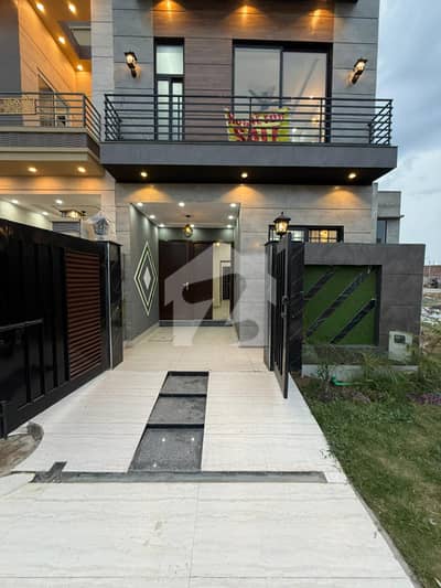 3 Marla Brand New House Available for Sale In Al kabir Town Phase 2 Main Raiwind Road Lahore.