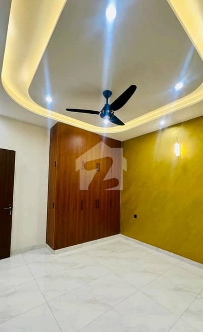 Ideal Prime Location 10 Marla House Has Landed On Market In Wapda Town, Wapda Town