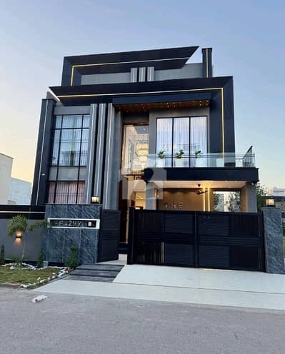 Unoccupied Prime Location House Of 10 Marla Is Available For sale In Citi Housing Society