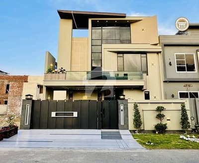 A Prime Location House Of 10 Marla In Rs. 46000000