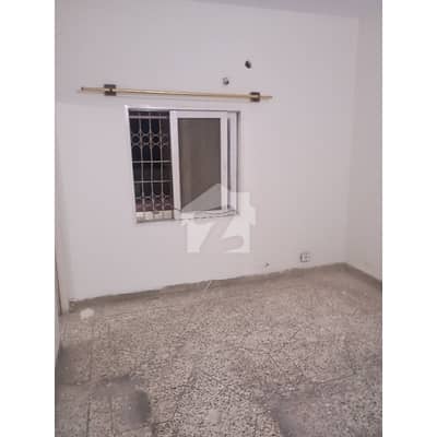 3 Bed D. D Near Kda Market