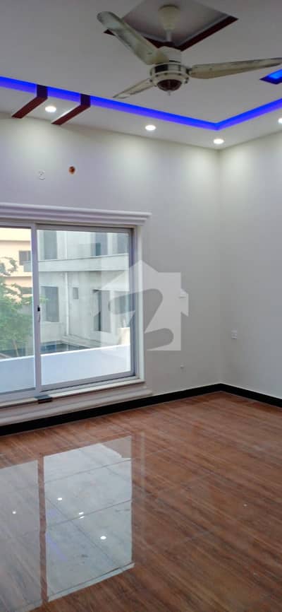 1 Kanal Luxury House With Basement In Top City For Monthly Rent