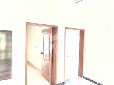 10 Marla House Available For Rent