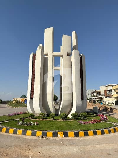 DHA Phase 5 Sector D Main Boulevard Plot For Sale