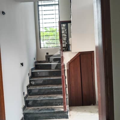 8 MARLA BRAND NEW HOUSE IN DHA RAHBAR FOR RENT