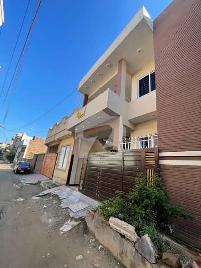 وکیل کالونی اسلام آباد ہائی وے,راولپنڈی میں 3 کمروں کا 6 مرلہ مکان 1.35 کروڑ میں برائے فروخت۔ وکیل کالونی اسلام آباد ہائی وے,راولپنڈی میں 3 کمروں کا 6 مرلہ مکان 1.35 کروڑ میں برائے فروخت۔
