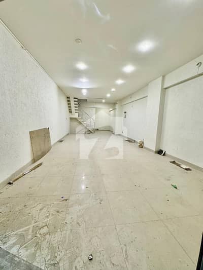 Reasonable Showroom For Rent