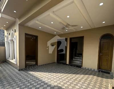 4500 Marla Lower Portion For rent Is Available In MPCHS - Multi Gardens