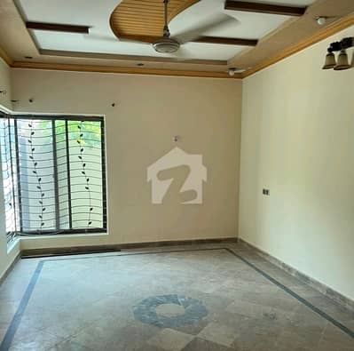Lower Portion 5 Marla For Rent In Johar Town Phase 2 - Block J2