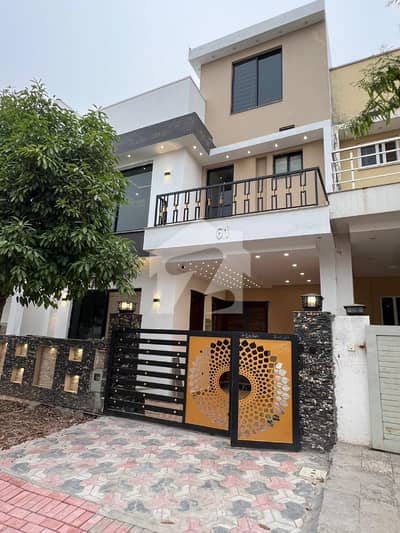 5 Marla Designer House for Sale in Sector N, Bahria Enclave Islamabad 3 Bedrooms 5 Marla Designer House for Sale in Sector N, Bahria Enclave Islamabad 3 Bedrooms