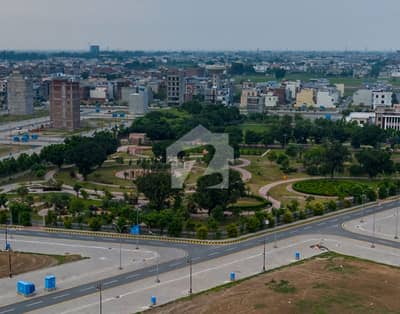 Buying A Prime Location Commercial Plot In Etihad Town Phase 3?