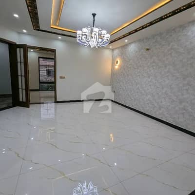 10 Marla House For Rent In Paragon City Lahore