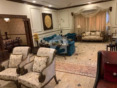 ڈی ایچ اے فیز 7 ڈی ایچ اے ڈیفینس,کراچی میں 6 کمروں کا 1 کنال مکان 17.0 کروڑ میں برائے فروخت۔