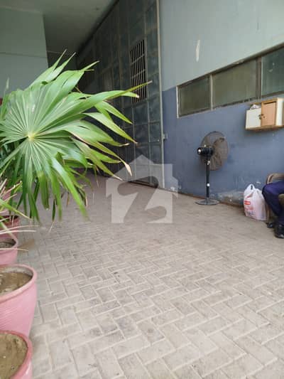 1200 Sq. Yds 2-Unit Bungalow For Sale