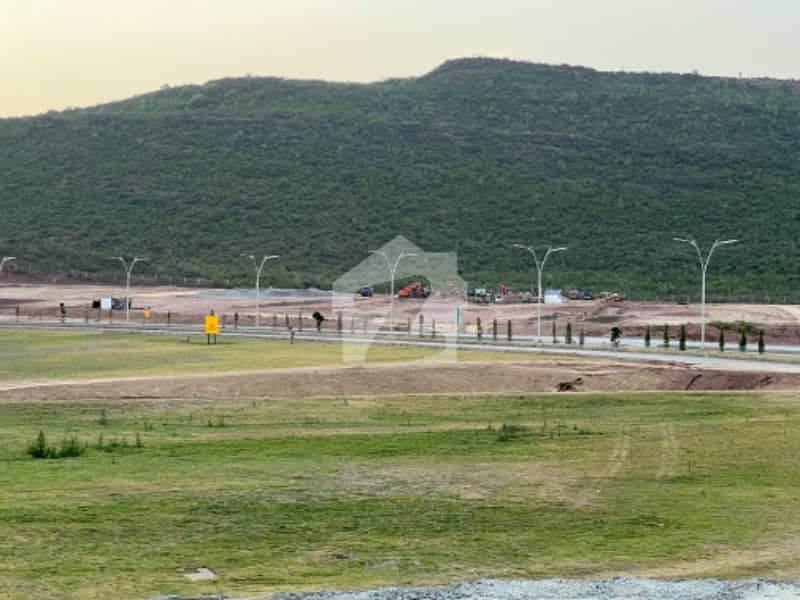 1 Kanal 50x90 Premium location plot near Botanical Garden 1 Kanal 50x90 Premium location plot near Botanical Garden