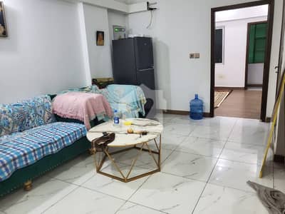 Elegant 3 Bedroom Apartment In A Well Maintained Project