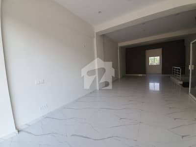 Shop Of 850 Square Feet Is Available For Rent In Zulfiqar Commercial Area