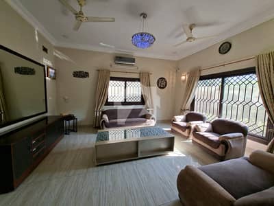 Perfect For Two Families! 6-Bed 2-Unit House In Phase 7, DHA Karachi