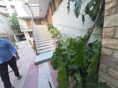 1464 Sq. Yds Prime Builder Opportunity 2-Side Corner Demolish Condition House for Sale PECHS Block 3 1464 Sq. Yds Prime Builder Opportunity 2-Side Corner Demolish Condition House for Sale PECHS Block 3