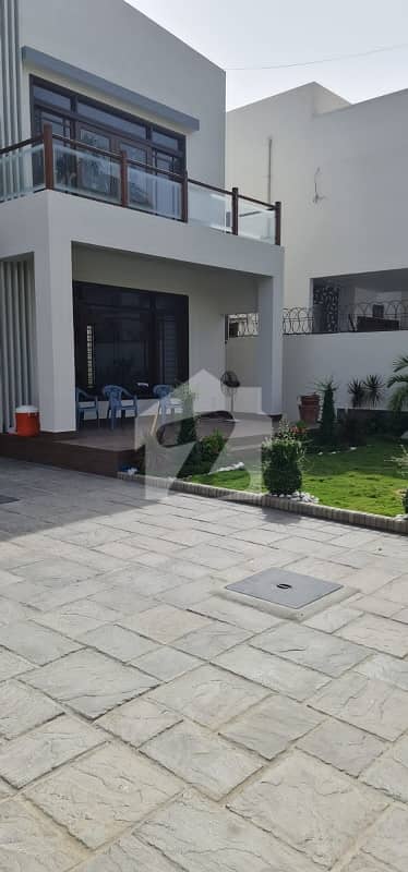 666 Yards Two Unit Super Class Ultramodern Stylish Owner Built Fully Renovated Like New Modern Exclusive, 3+3 Bedrooms Plus Full Basement Luxurious 2 Drawing 2 Dining 2 Lounge Super Class Finishing