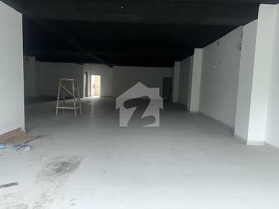 Brand New 1 Kanal Commercial Offices (Plug & Play) Brand New 1 Kanal Commercial Offices (Plug & Play)