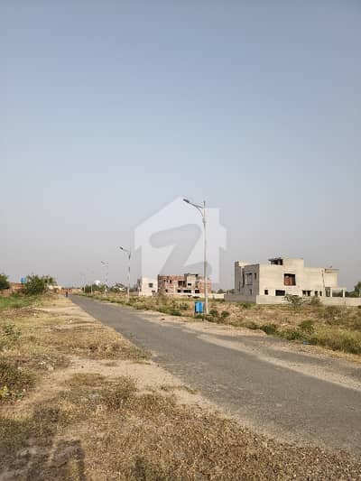 ڈی ایچ اے فیز9 پریزم - بلاک کیو ڈی ایچ اے فیز9 پریزم,ڈی ایچ اے ڈیفینس,لاہور میں 1 کنال رہائشی پلاٹ 2.88 کروڑ میں برائے فروخت۔ ڈی ایچ اے فیز9 پریزم - بلاک کیو ڈی ایچ اے فیز9 پریزم,ڈی ایچ اے ڈیفینس,لاہور میں 1 کنال رہائشی پلاٹ 2.88 کروڑ میں برائے فروخت۔