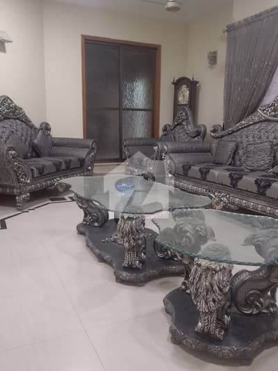 ڈی ایچ اے فیز 7 ڈی ایچ اے ڈیفینس,کراچی میں 7 کمروں کا 2 کنال مکان 25.0 کروڑ میں برائے فروخت۔