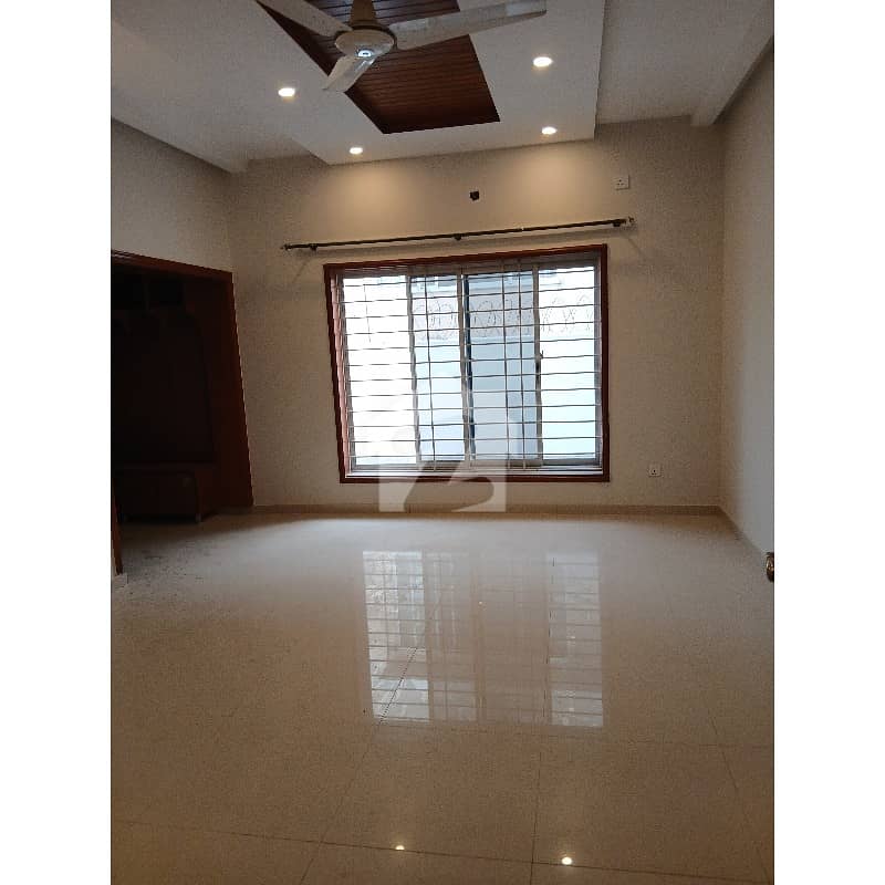One Knal Beautiful House Is Available For Sale One Knal Beautiful House Is Available For Sale