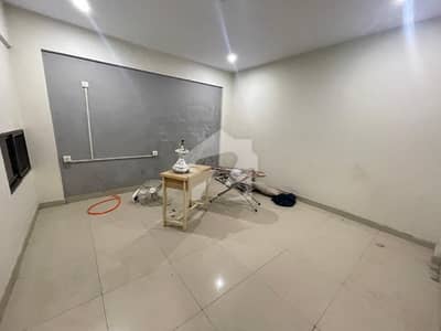 You Can Find A Gorgeous Upper Portion For Sale In Gulshan-E-Iqbal - Block 13/C You Can Find A Gorgeous Upper Portion For Sale In Gulshan-E-Iqbal - Block 13/C