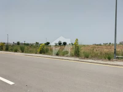 ڈی ایچ اے فیز 5 - سیکٹر سی ڈی ایچ اے ڈیفینس فیز 5,ڈی ایچ اے ڈیفینس,اسلام آباد میں 1 کنال رہائشی پلاٹ 4.35 کروڑ میں برائے فروخت۔ ڈی ایچ اے فیز 5 - سیکٹر سی ڈی ایچ اے ڈیفینس فیز 5,ڈی ایچ اے ڈیفینس,اسلام آباد میں 1 کنال رہائشی پلاٹ 4.35 کروڑ میں برائے فروخت۔