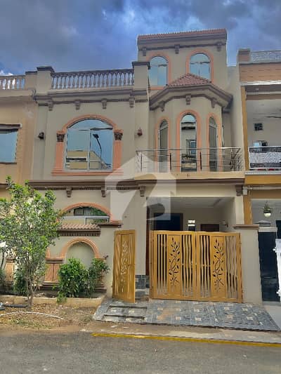 5 Marla Owner-Built House For Sale Park View City Lahore (Executive Block)