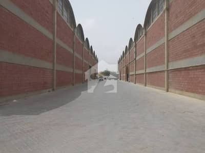 کورنگی انڈسٹریل ایریا کورنگی,کراچی میں 2 کنال گودام 6.0 لاکھ میں کرایہ پر دستیاب ہے۔ کورنگی انڈسٹریل ایریا کورنگی,کراچی میں 2 کنال گودام 6.0 لاکھ میں کرایہ پر دستیاب ہے۔