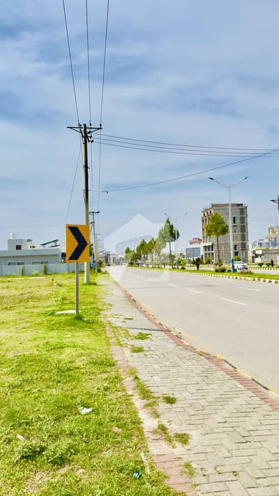 1 Kanal Plot For Sale N Block Opposite   Nova City School