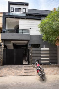 5 Marla Beautiful Newly Constructed House For Sale In Sun Fort At Prime Location main pone avenue 150 ft road