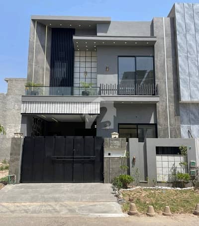 Your Dream Brand New 5 Marla House Is Available In Royal Orchard