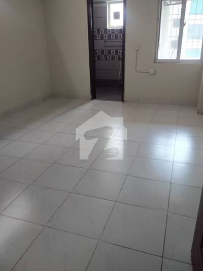 1600sqft 3 Bed DD Apartment For Sale