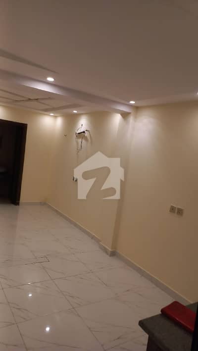 بحریہ ٹاؤن سیکٹر ای بحریہ ٹاؤن,لاہور میں 1 مرلہ Studio فلیٹ 22.0 ہزار میں کرایہ پر دستیاب ہے۔