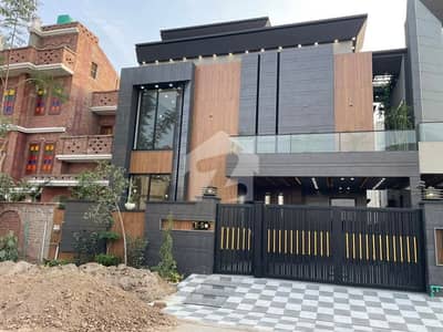 Your Dream Brand New 10 Marla House Is Available In Royal Orchard