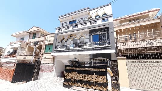 ائیرپورٹ ہاؤسنگ سوسائٹی راولپنڈی میں 6 کمروں کا 8 مرلہ مکان 3.3 کروڑ میں برائے فروخت۔ ائیرپورٹ ہاؤسنگ سوسائٹی راولپنڈی میں 6 کمروں کا 8 مرلہ مکان 3.3 کروڑ میں برائے فروخت۔